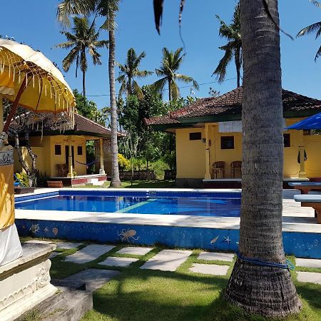 Secret Garden Bungalows Nusa Lembongan  Exterior photo