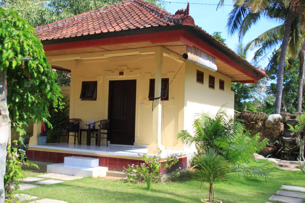 Secret Garden Bungalows Nusa Lembongan  Exterior photo