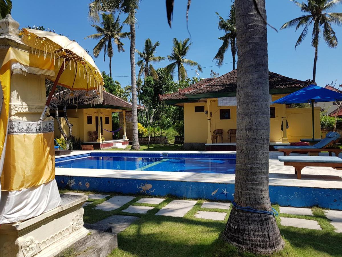 Secret Garden Bungalows Nusa Lembongan  Exterior photo